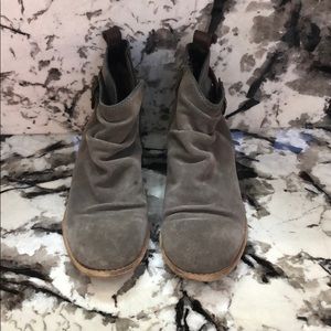 Diba True Distressed Brown leather bootie 7.5